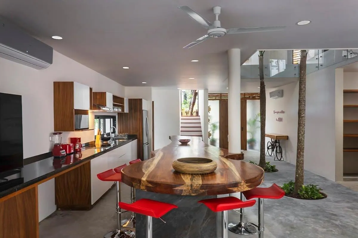 4Br Jungle Villa With Jacuzzi In Private Gated Community تولوم بيت للعطل